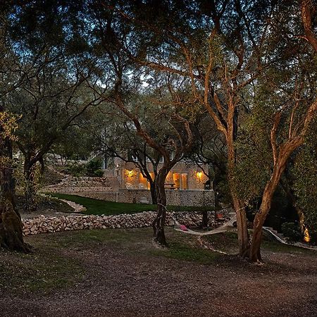 Mavres Luxury Studio Άγιος Ματθαίος Εξωτερικό φωτογραφία